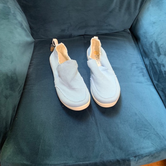 Bionic Beach shoes - Picture 2 of 2